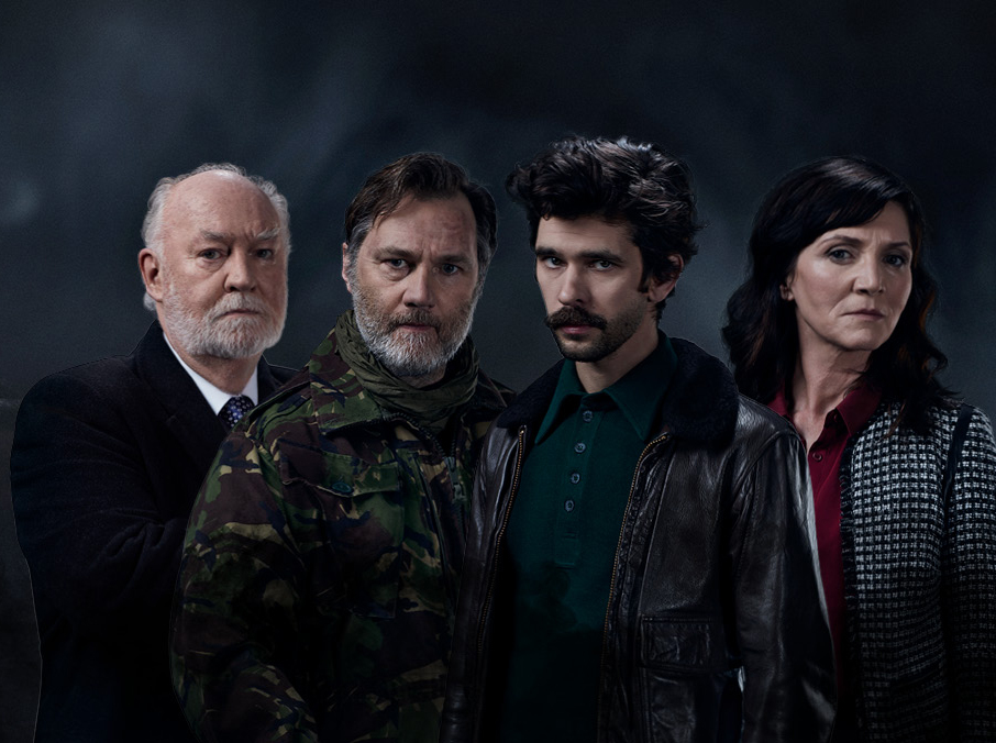 The cast of NT Live's Julius Caesar, with Ben Whishaw, Michelle Fairley, David Calder, and David Morrissey.